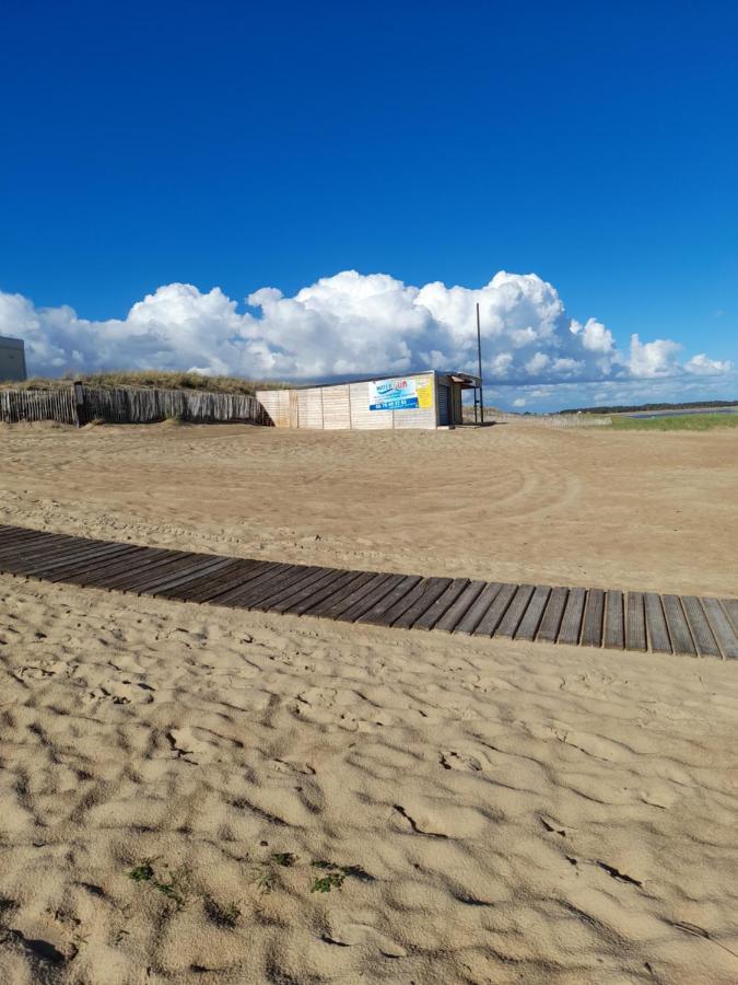 Maisonnette A Deux Pas De La Plage Dans Residence Calme La Tranche-sur-Mer Kültér fotó