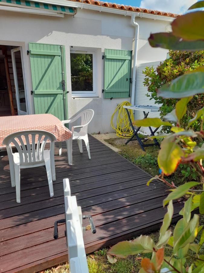 Maisonnette A Deux Pas De La Plage Dans Residence Calme La Tranche-sur-Mer Kültér fotó