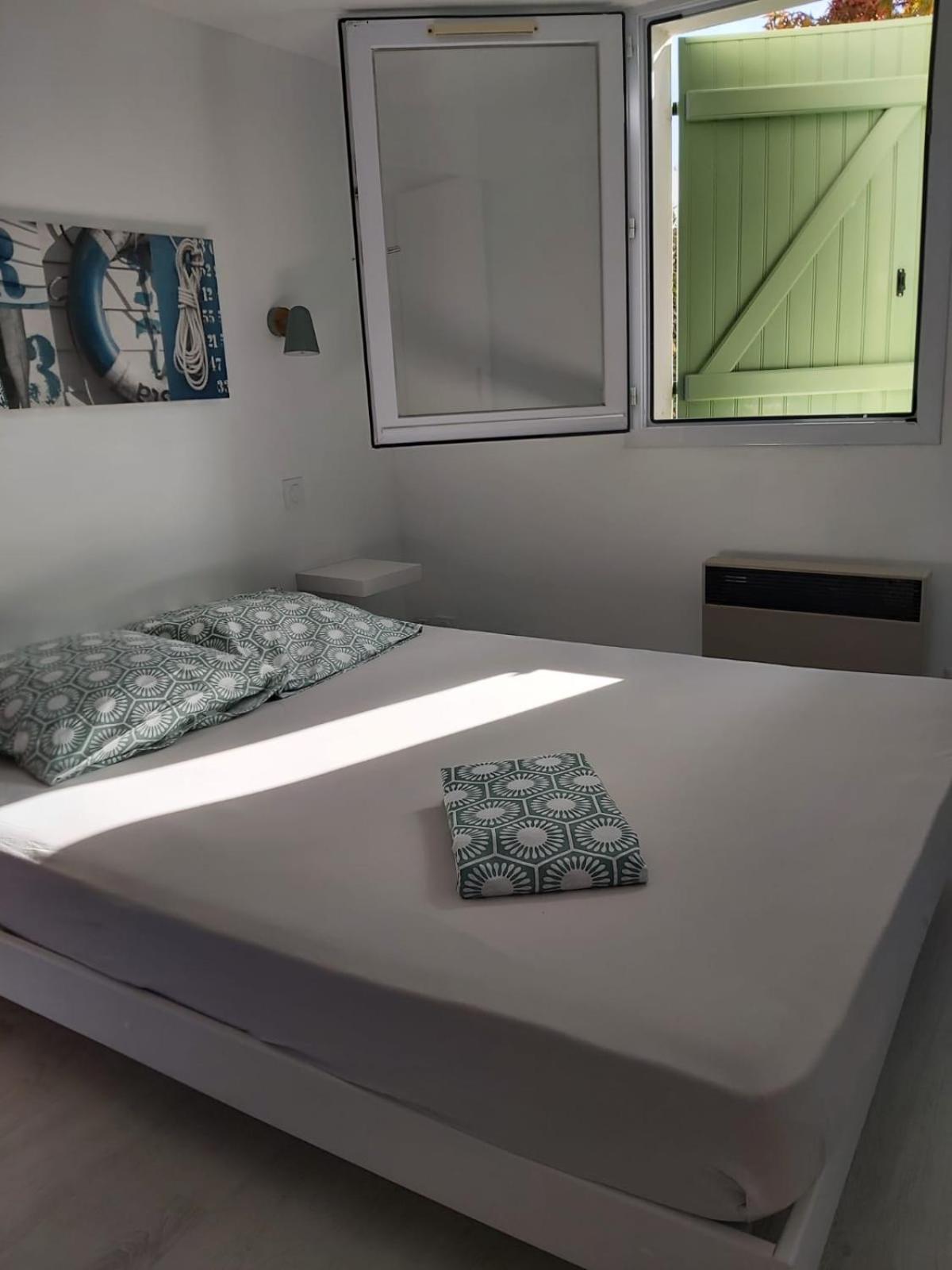 Maisonnette A Deux Pas De La Plage Dans Residence Calme La Tranche-sur-Mer Kültér fotó